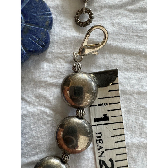 Vintage Heavy Natural Lapis Lazuli Flowers Carved Necklace Statement Piece 19" - Picture 10 of 11